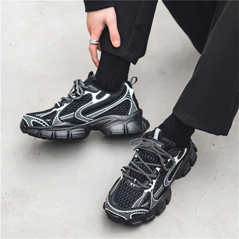 Casual summer men's sports sneakers