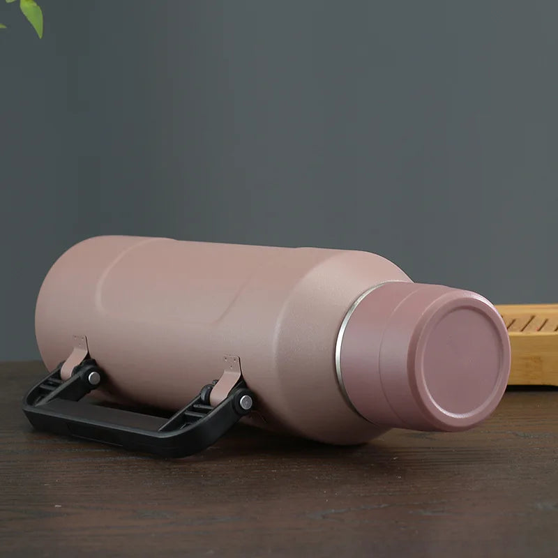 Portable sport vacuum flask