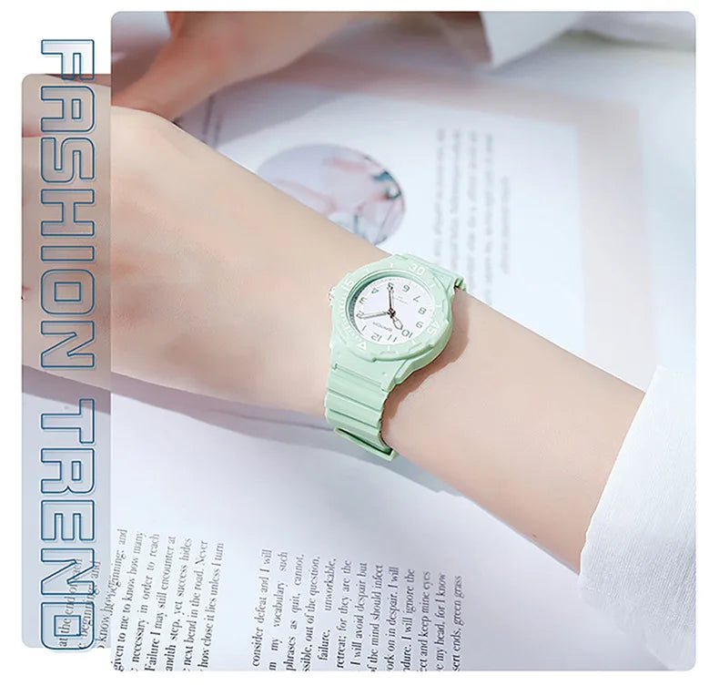 UTHAI Women Watch Sports Fashion Trend Outdoor Waterproof Creative Fresh Female High School Student Fashion Quartz Wristwatches