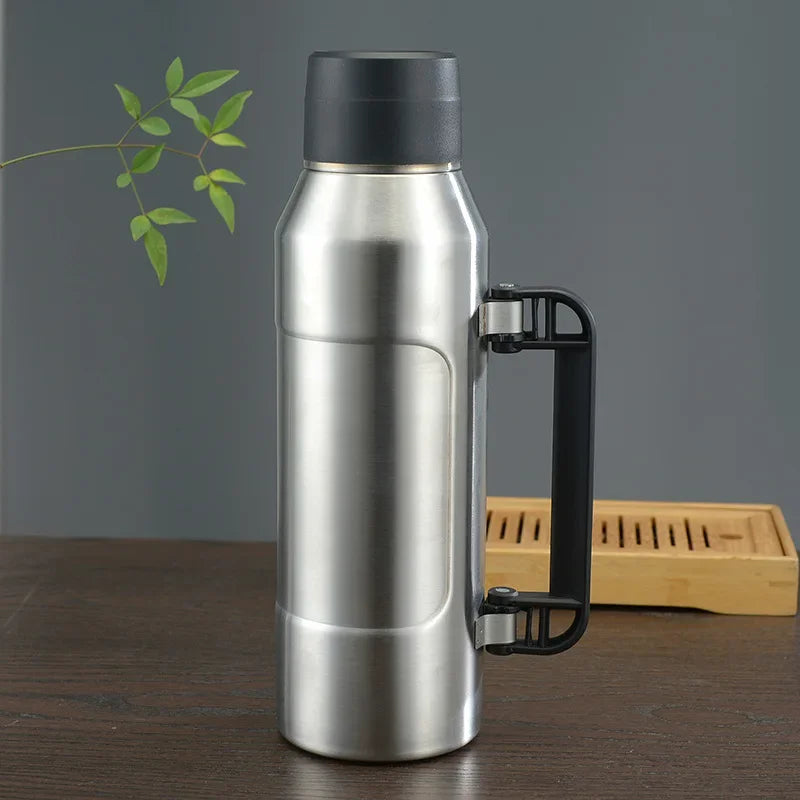 Portable sport vacuum flask