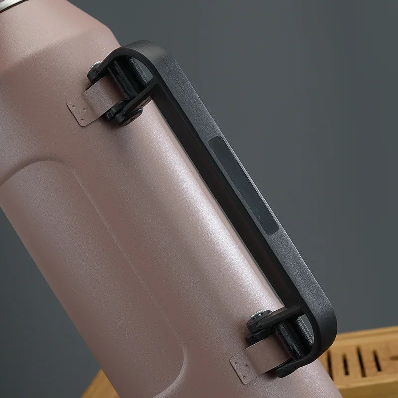 Portable sport vacuum flask